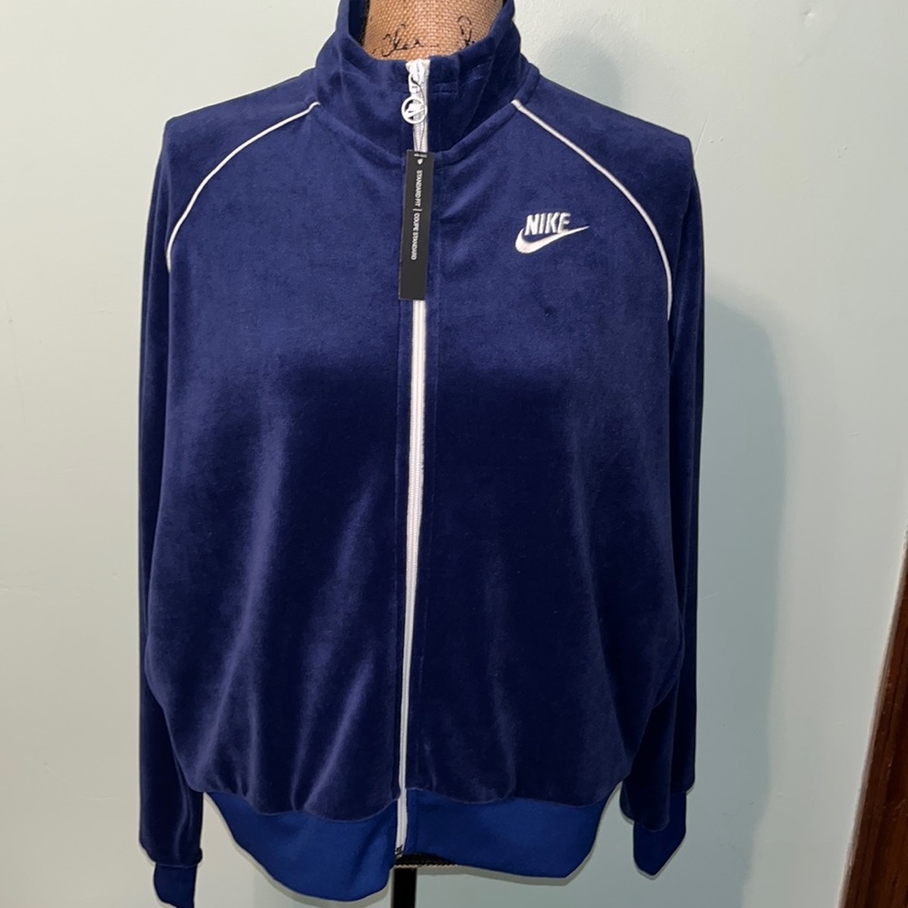 NWT Nike zip up jacket
